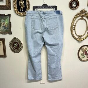 Abercrombie & Fitch The Baggy Low Rise Curve Love Jeans Light Wash Size 35/20